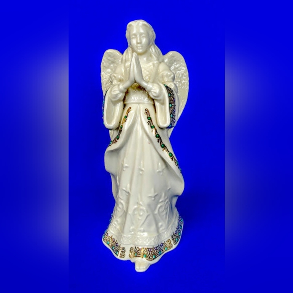 Lenox angel of love status